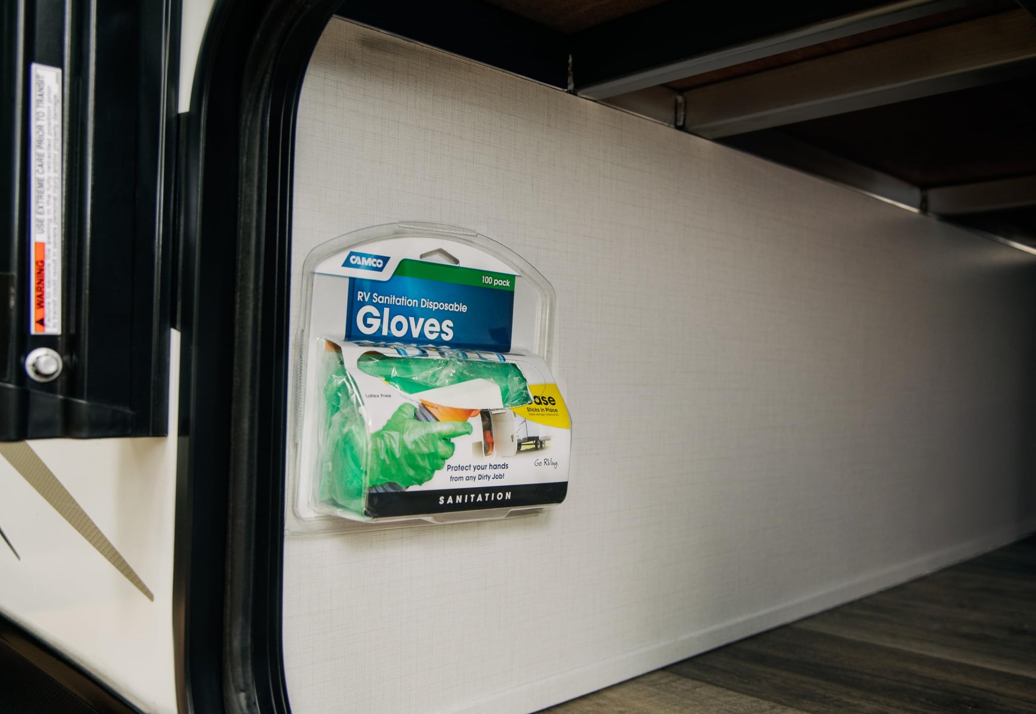 Camco Durable All Purpose RV and Camper Disposable Sanitation Gloves | Ideal in Wet or Dry Conditions | Green Non-Latex Gloves | 100 Pack (40285)