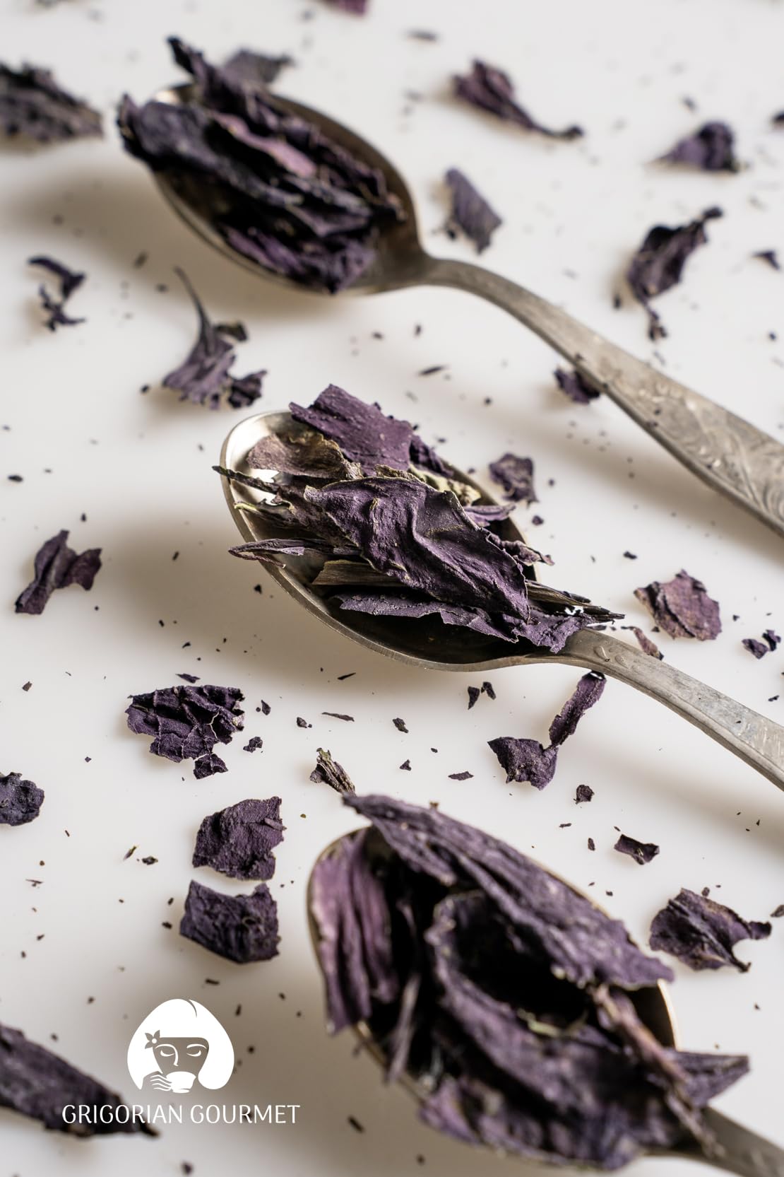 Purple Basil (Ocimum basilicum) 1 OZ (30g), Aromatic Italian, Armenian, Greek Heritage Variety - Naturally Caffeine-Free - Grown in Armenia - Ideal