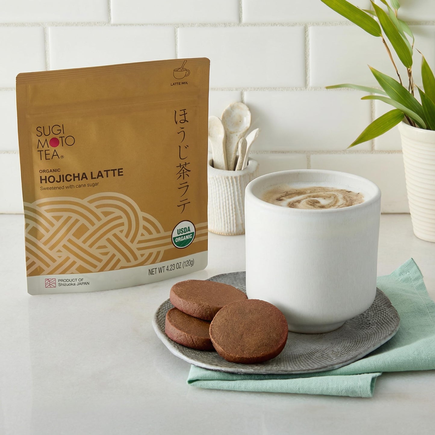 SUGIMOTO TEA Japanese Organic Hojicha Latte Blend Mix 4.23 oz (120 g) Sweetened Green Tea Hojicha Latte Powder
