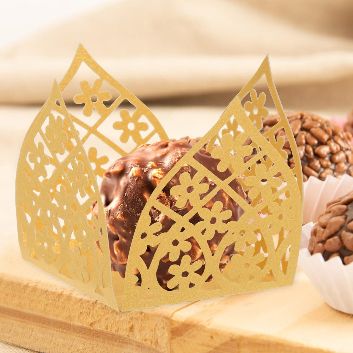 UKCOCO Party Chocolate Tray and Hollow-out Flower Chocolate Wrappers, Gold Paper Candy Packaging Cups for Wedding Dessert Table Decoration, 50pcs
