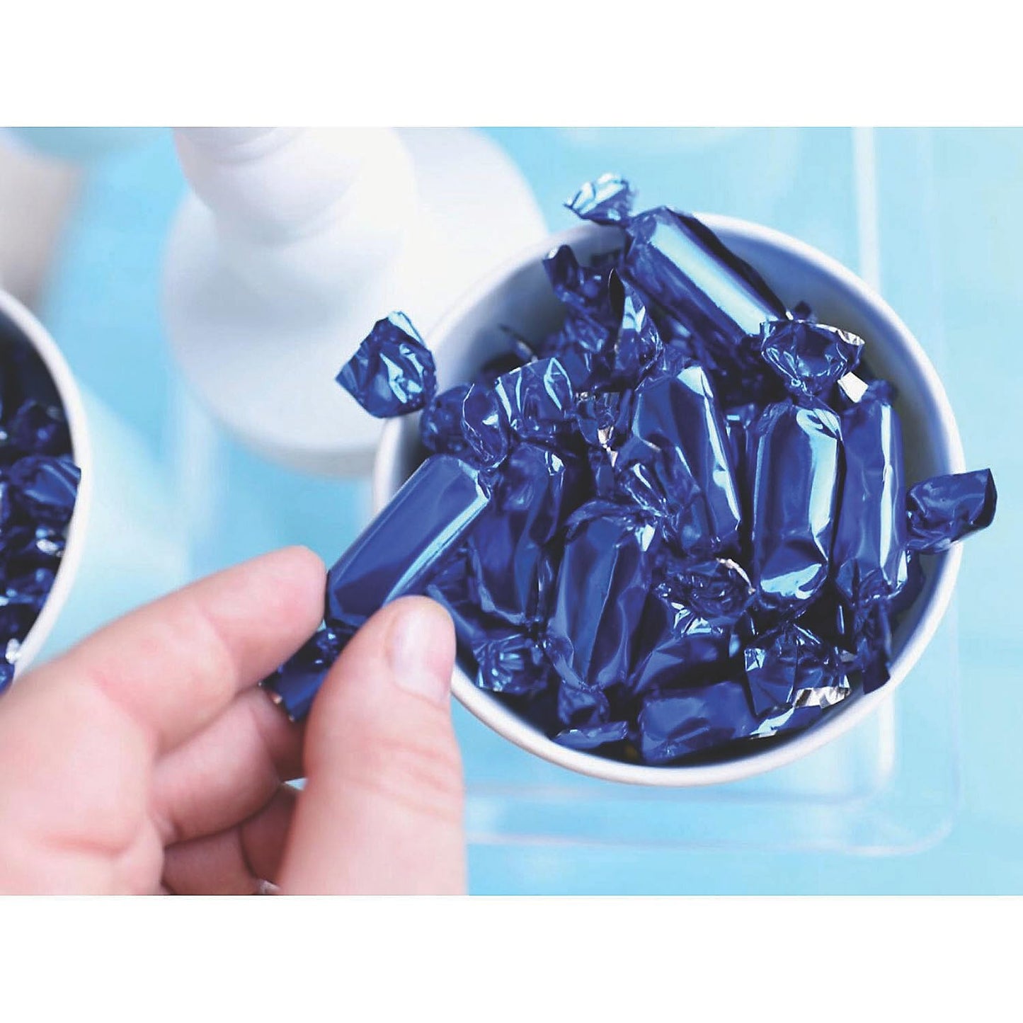 Fun Express Navy Blue Wrapped Caramel Candy Individually Wrapped 2lb Bulk Bag - Soft Chewy Caramels for Wedding Candy Favors, Baby Shower Candy Boy