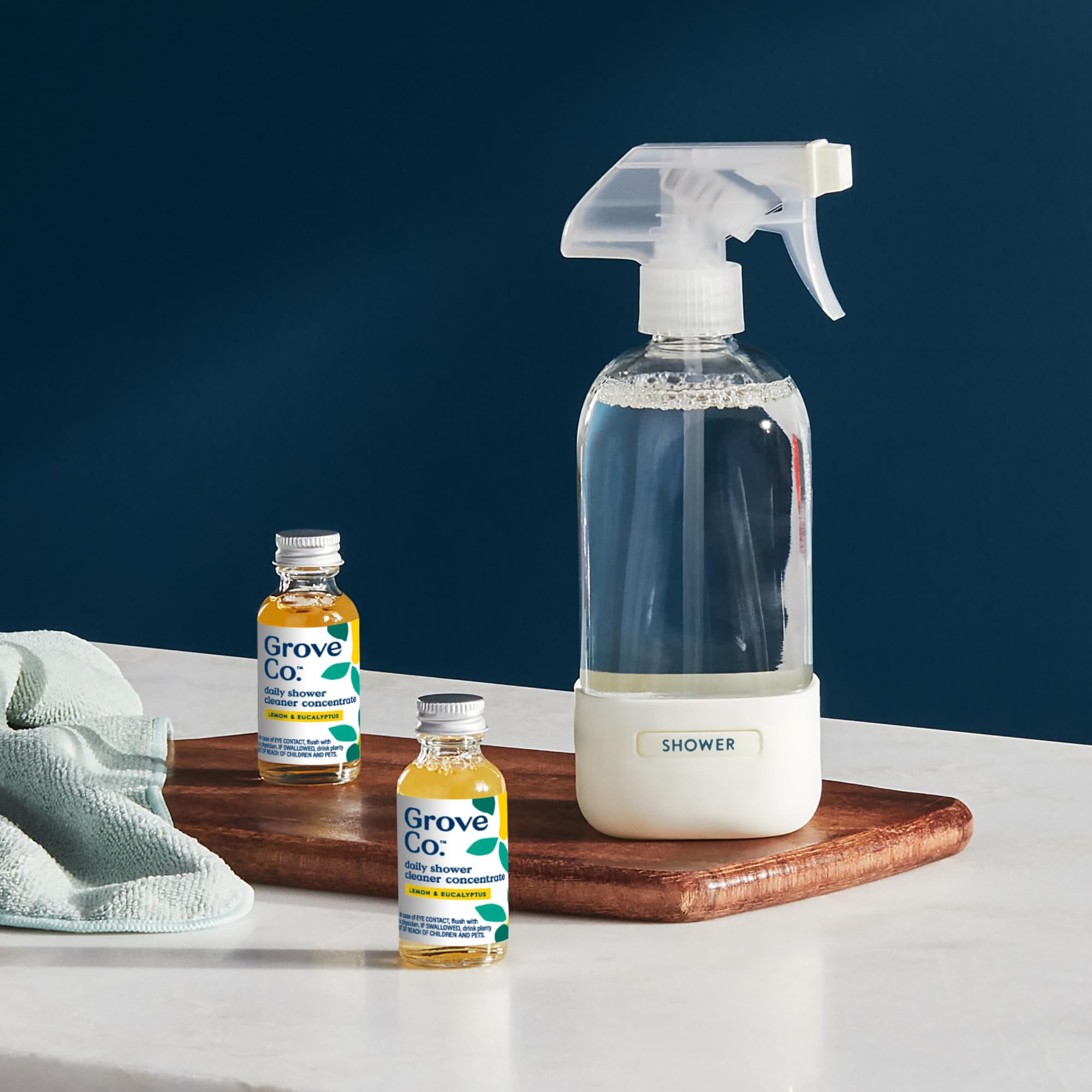 Grove Co. Daily Shower Cleaner, Refill Concentrate (2 x 1 Fl Oz) + 1 x Reusable Glass Spray Bottle (16 Oz), Plant-Based Cleaning Supplies, Reduced