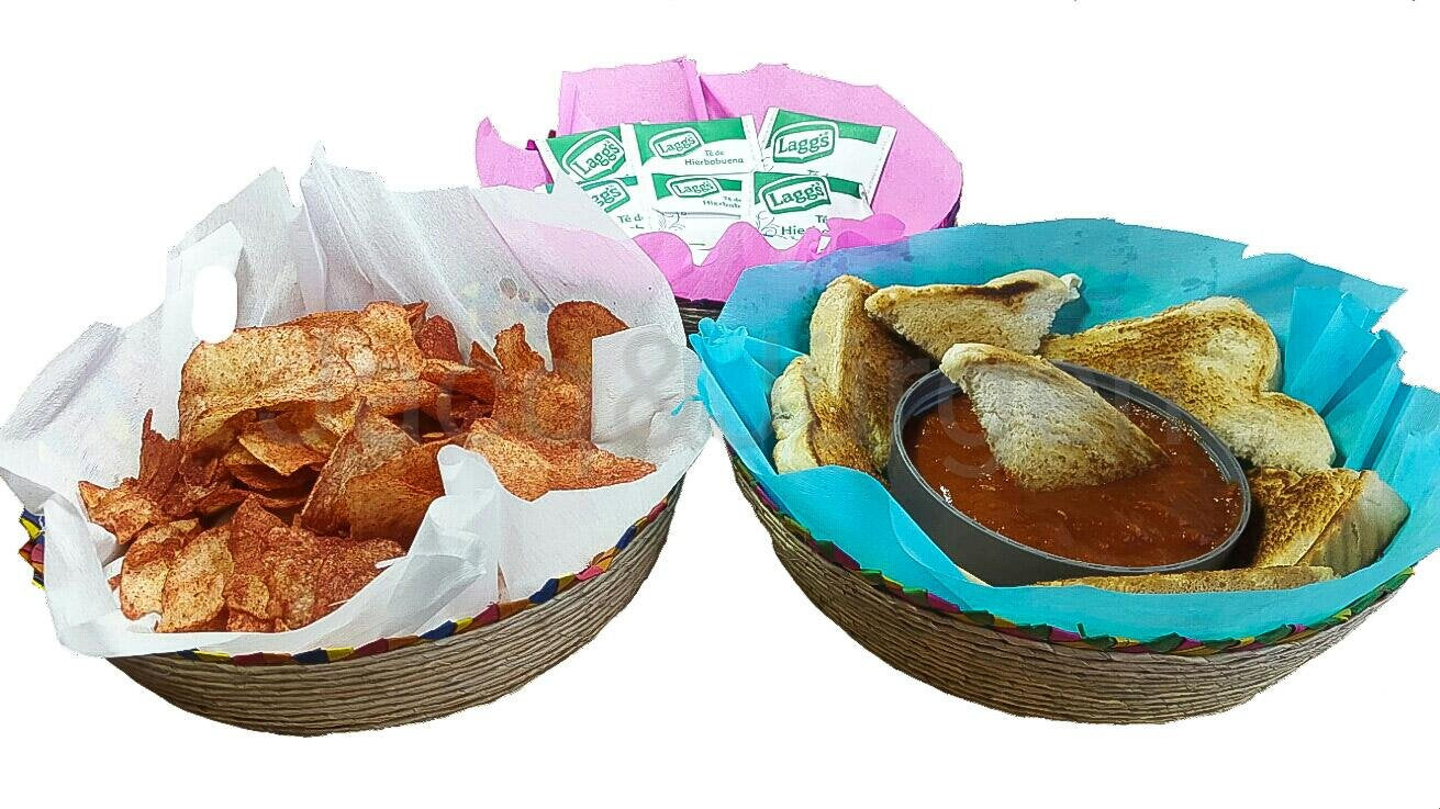 Jacq & Jürgen - 3 Pack Crown Tortilla Baskets with 1 Cotton Tortilla Cloth - Handwoven Palm Tortillero Bundle, Traditional Mexican Kitchen Décor
