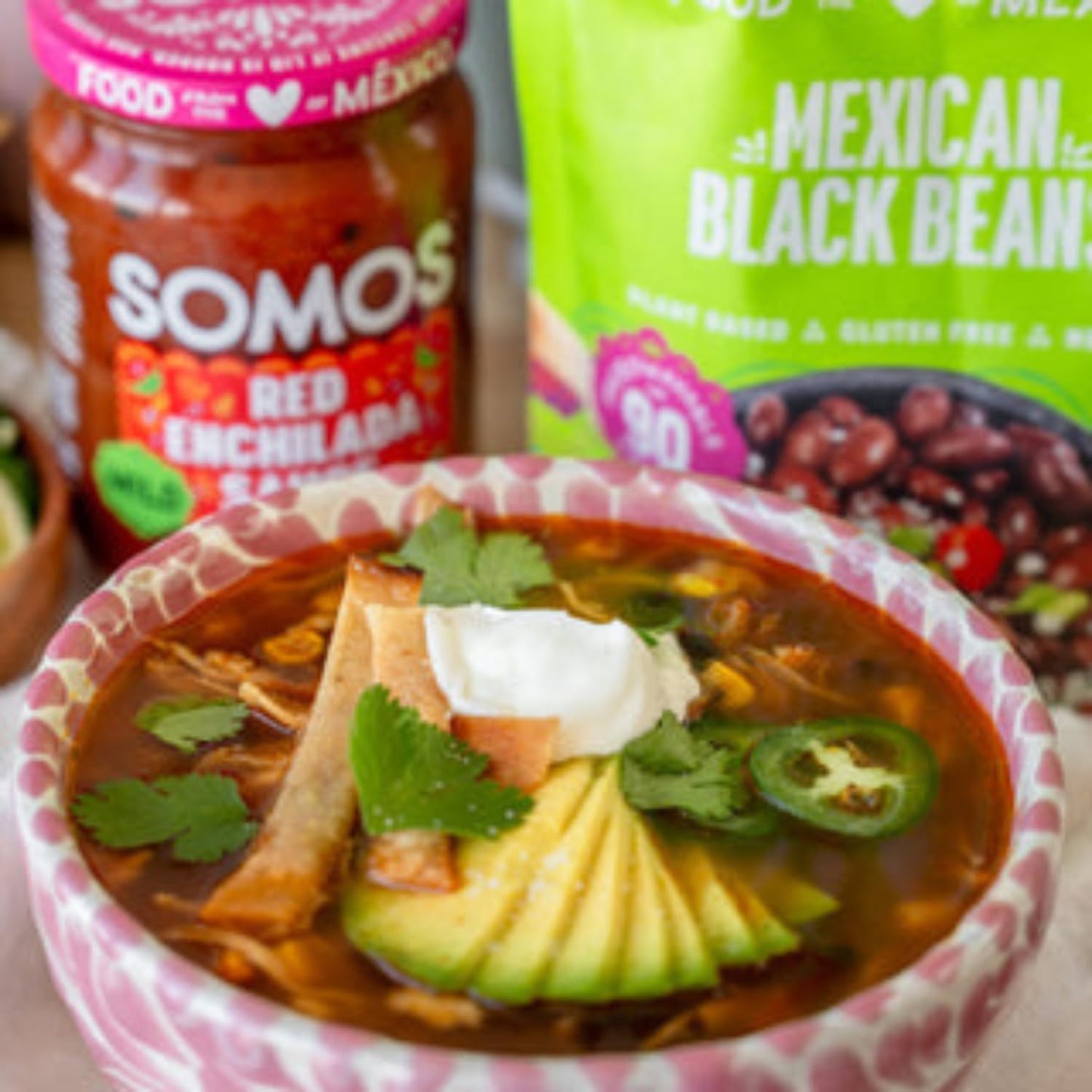 SOMOS Red Enchilada Sauce - Authentic Mexican Flavor & Trusted Quality - Gluten Free, Non-GMO & Vegan - Perfect for Enchiladas, Chip Dip | 8 oz Jar