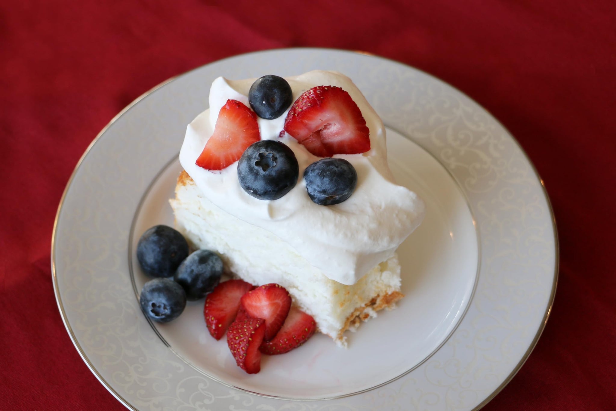 Mom's Place Gluten-Free Angel Food Cake Mix, Easy to Make, Nut Free, Dairy Free & Soy Free, 12 Servings,15.3 oz.