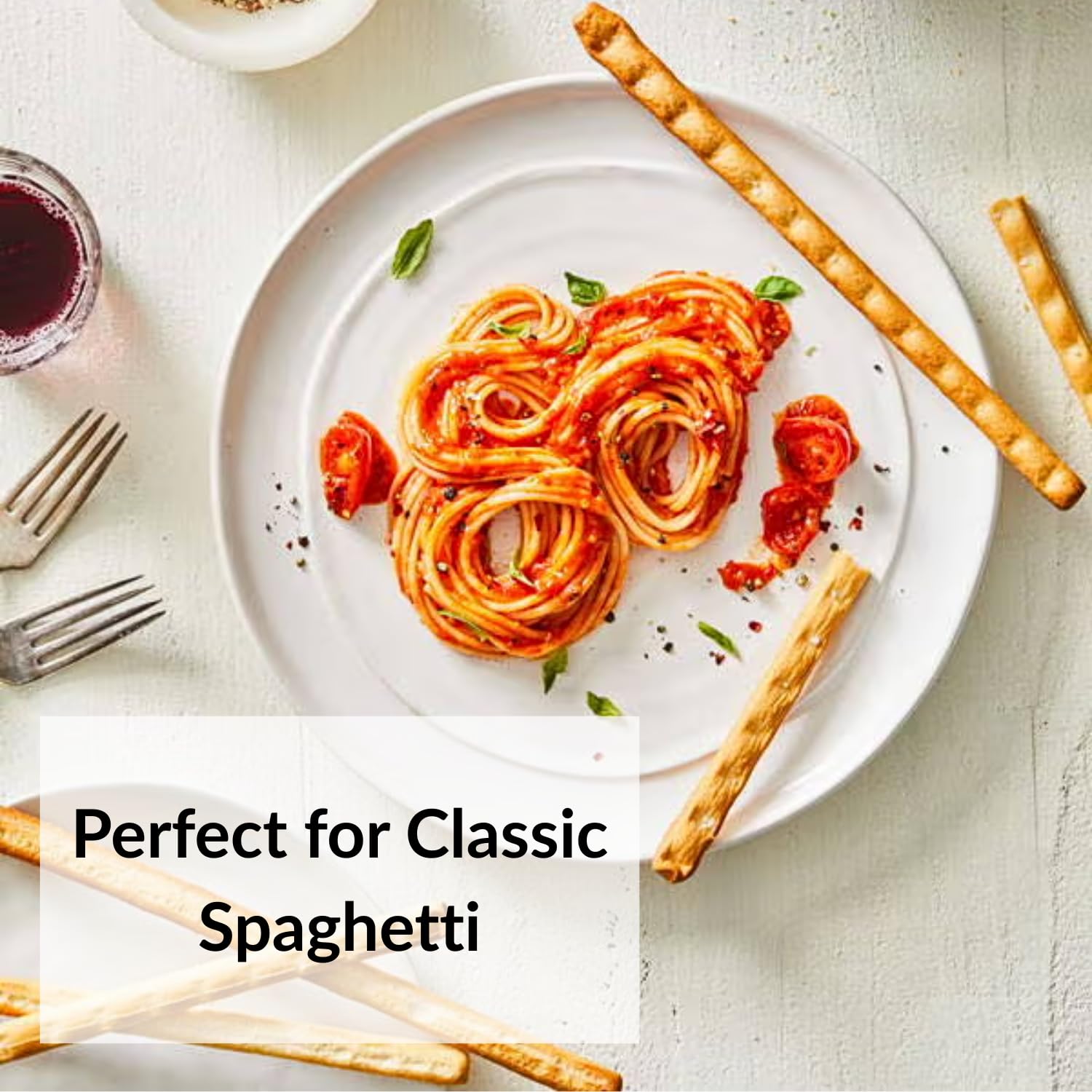 DeLallo Traditional Spaghetti Sauce, Made with Roma Tomatoes, Homestyle Pasta Sauce Recipe, Non-GMO, Gluten Free, Rich Vibrant Flavor, 24 oz Jar (6