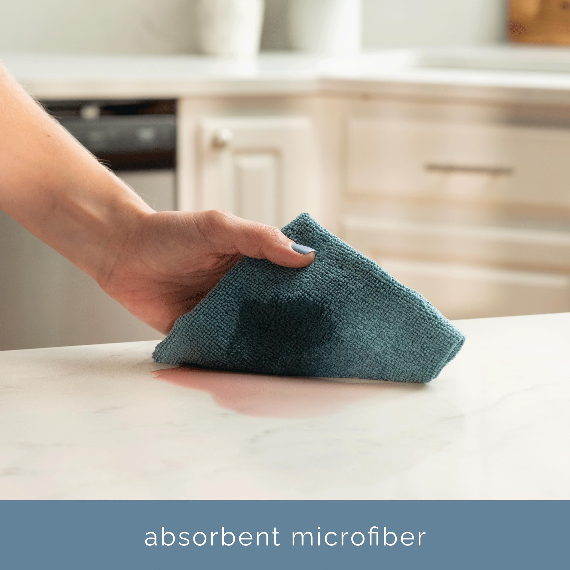 S&T INC. 100 Pack Microfiber Cleaning Cloth, Edgeless Bulk Towels for Home, Reusable Microfiber Towels for Cars, Cleaning Rags, Assorted Green