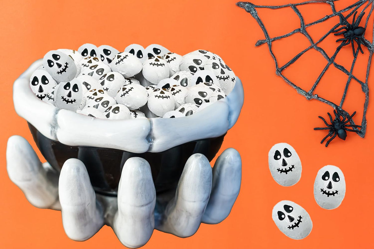 Fruidles Halloween Milk Chocolate Skulls, Trick-Or-Treat Party Bag Fillers, Individually Wrapped in Multi-color Skull Design Foils, Kosher Certified