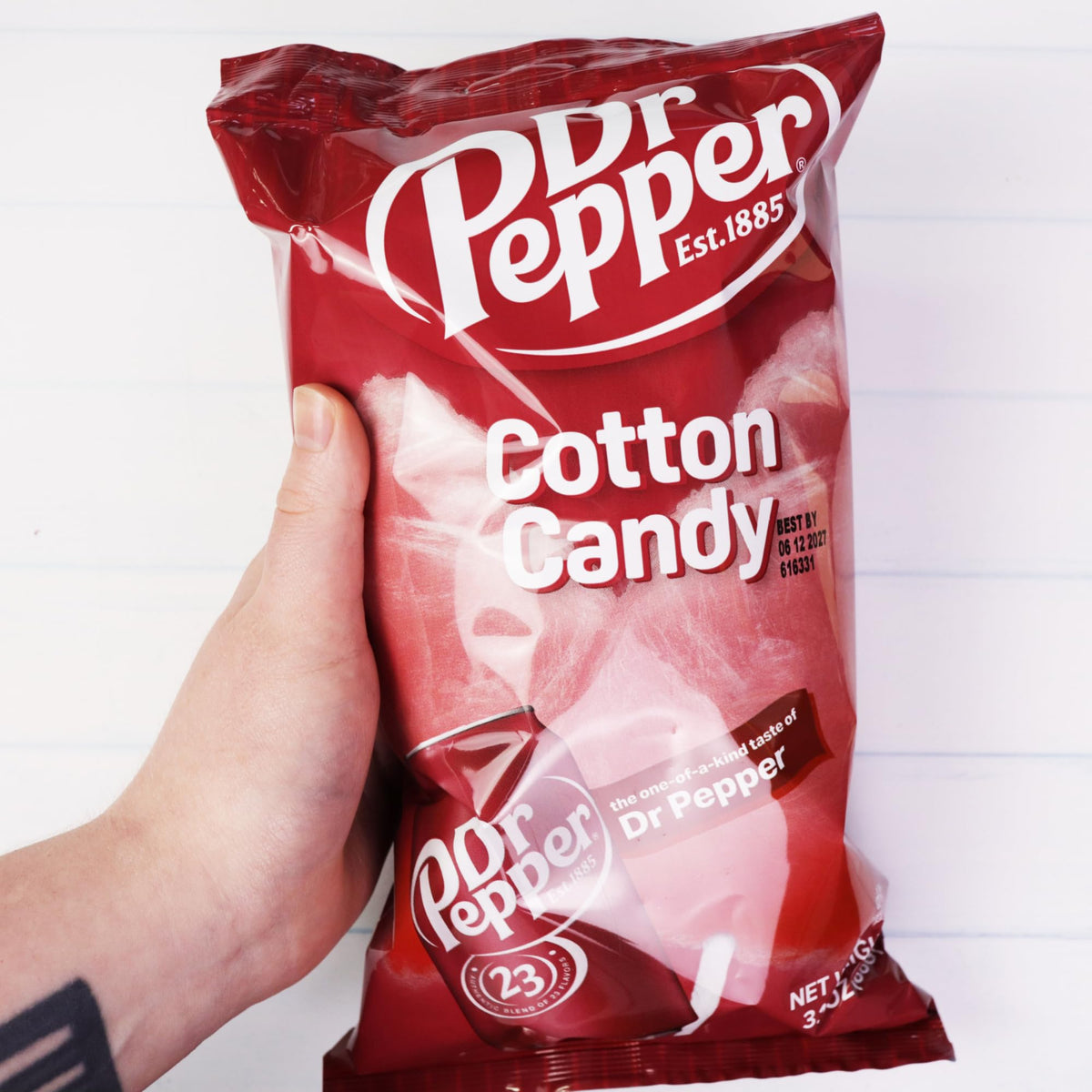 Dr Pepper Cotton Candy, Classic Soda Flavored Sugar Floss, Carnival Party Favor Snacks, 3.1 Ounces (Pack of 6)
