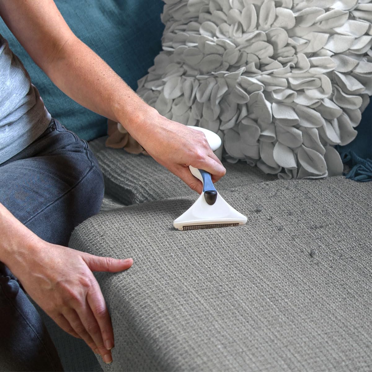 GLEENER Battery-Free 4-in-1 Fabric Shaver & Lint Brush | Ultimate Fuzz Remover | Adjustable Depiller Lint Remover for Clothing & Furniture (Slate