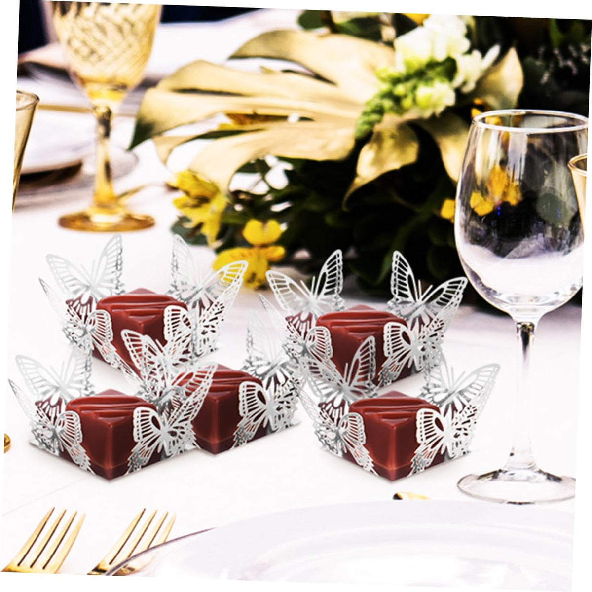 PRETYZOOM 100pcs Butterfly Truffle Wrappers Decorative Small Chocolate Cups Double-sided Reflective Silver Candy Paper Liners Party Table Decor