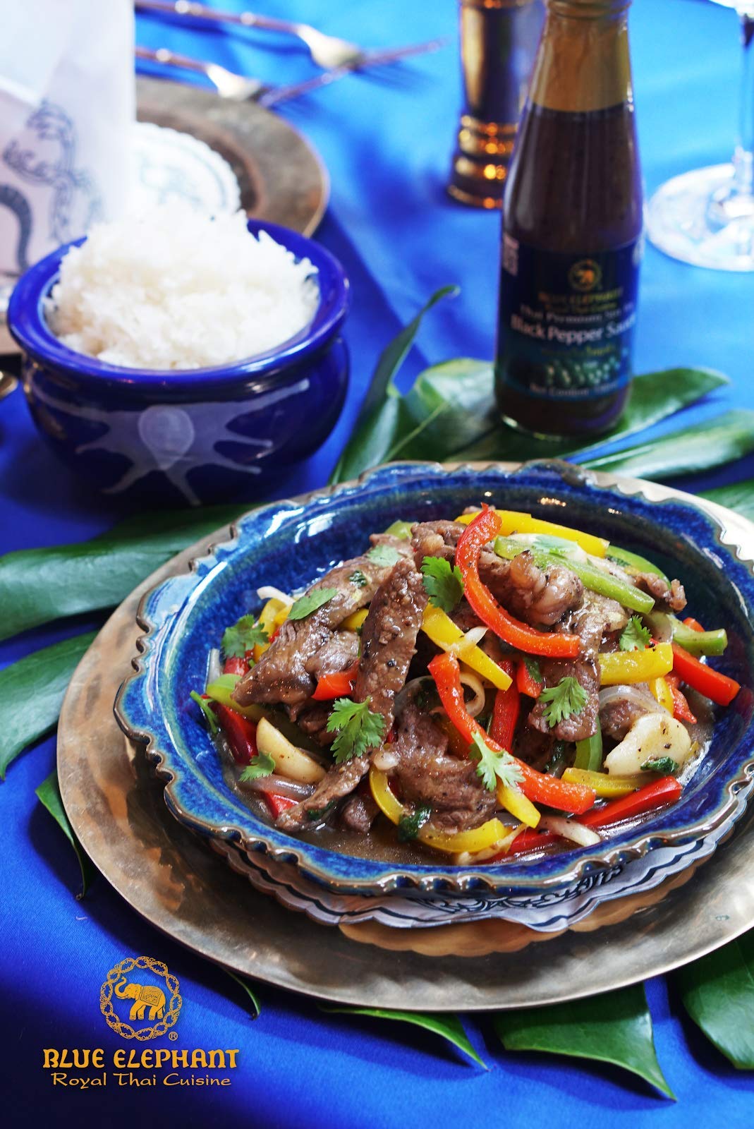 Blue Elephant Brand, Royal Thai Cuisine, Thai Premium Paste, BLACK PEPPER SAUCE, size 100g X 2 Packs