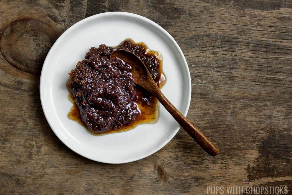 NT# Bull Head Sha Cha Barbecue Sauce - Hot and Spicy 250g -This spicy barbecue sauce not only retains the strong taste of original barbecue sauce but