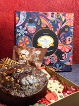 Ghasitaram Gifts Jaiccha Christmas Gifts Big Hamper Box with chocos, tags, pouches, plum cake 500 gms