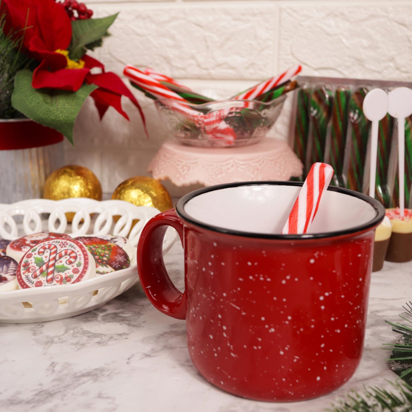 Christmas Candy Spoons, Mint Chocolate and Classic Peppermint Flavored Stirring Sticks, Hot Cocoa Bar Essentials, 24 Total Pieces (Set of 2)