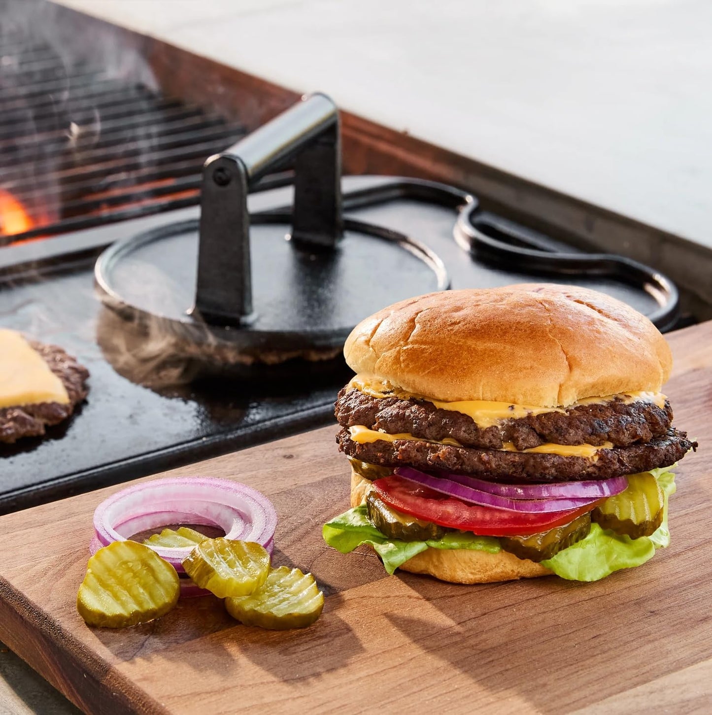 Sur La Table Smash Burger Kit - Heavy Cast Iron Press for Crispy Crust Patties, Oversized Beveled Spatula, Spice Shaker, 2 Recipe Cards - Premium