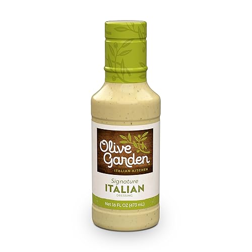 Olive Garden Signature Italian Dressing, 16 fl. oz., Made with Italian Spices, Oil and Vinegar, Perfect Chicken Marinade, Sandwich Spread or Salad