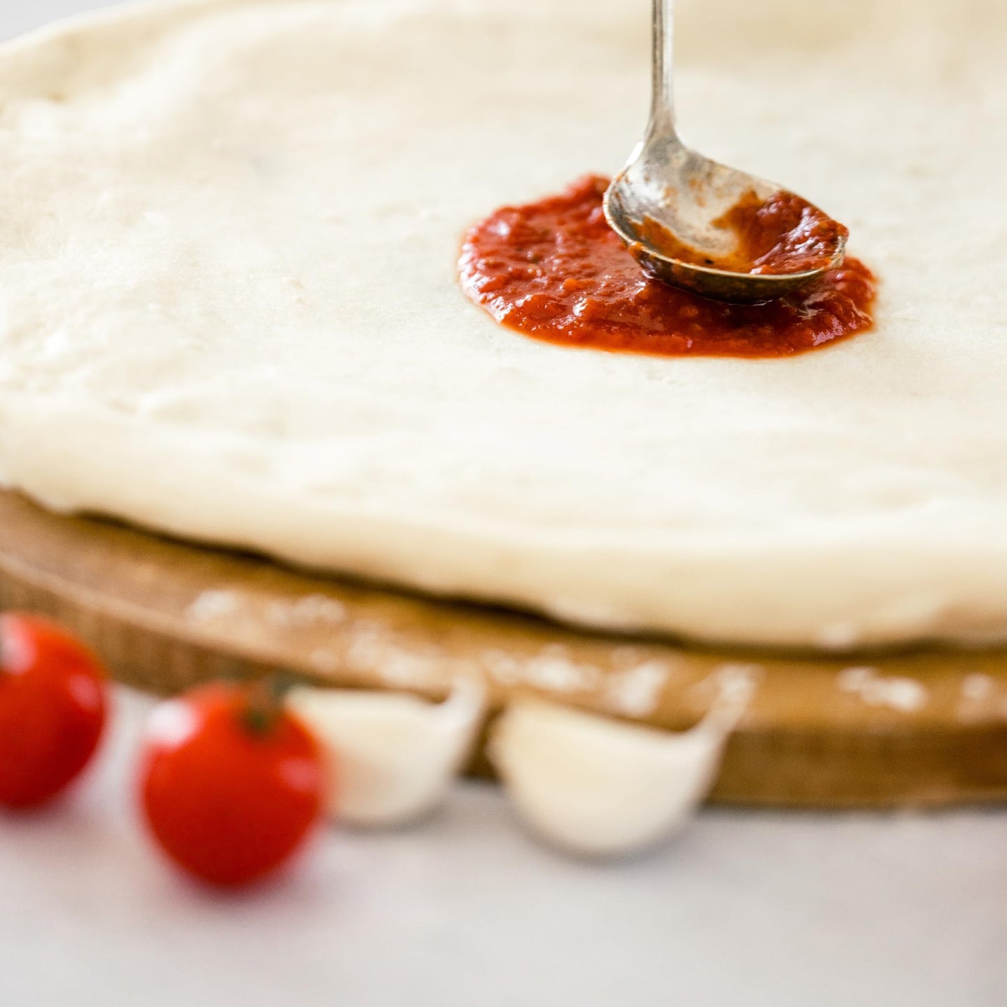Fiorella's Premium Pizza Sauce Made with Fresh Ingredients - Seed Oil Free, No Sugar Added, Vegan, Gluten Free, No Preservatives Added, Pizza Sauce