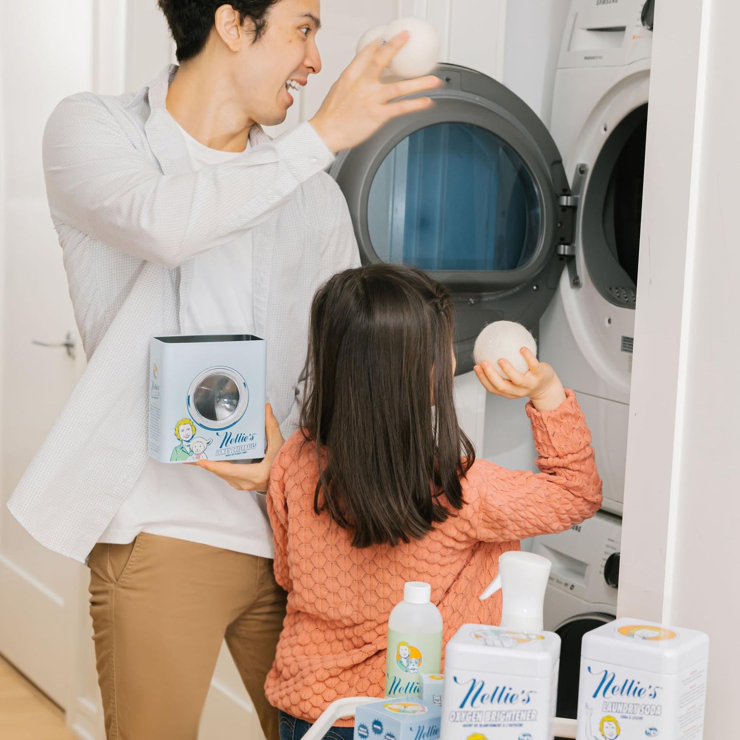 Nellie's Lamby Dryerballs, 4-Pack - Reusable Fabric Softener for 500+ Loads - 100% Pure New Zealand Wool, Silent in Your Dryer, Reduces Cloth