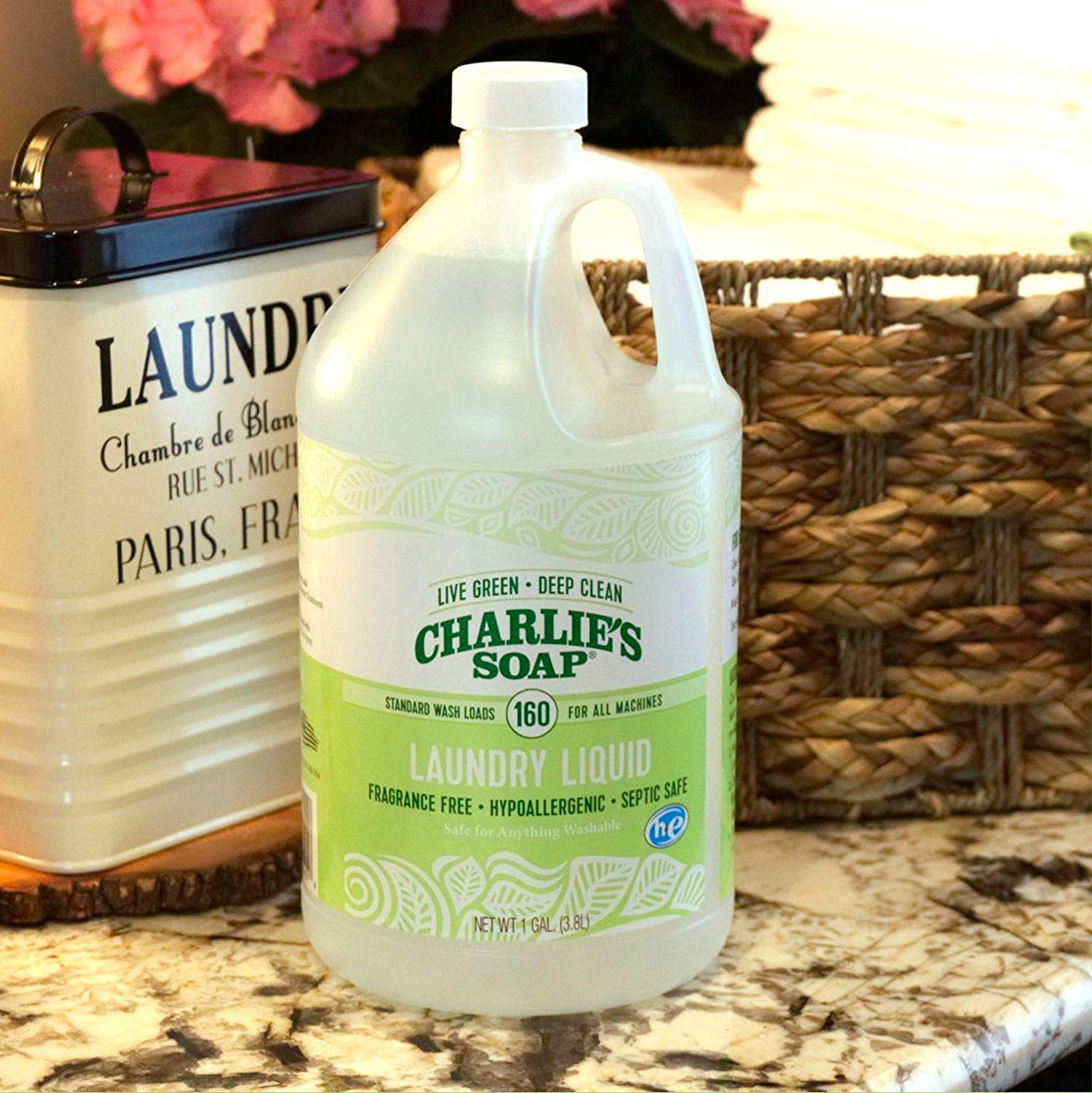 Charlie’s Soap Laundry Liquid with Pump (160 Loads, 1 Pack) Natural Deep Cleaning Hypoallergenic Laundry Detergent - Eco-Friendly, Safe and Effective