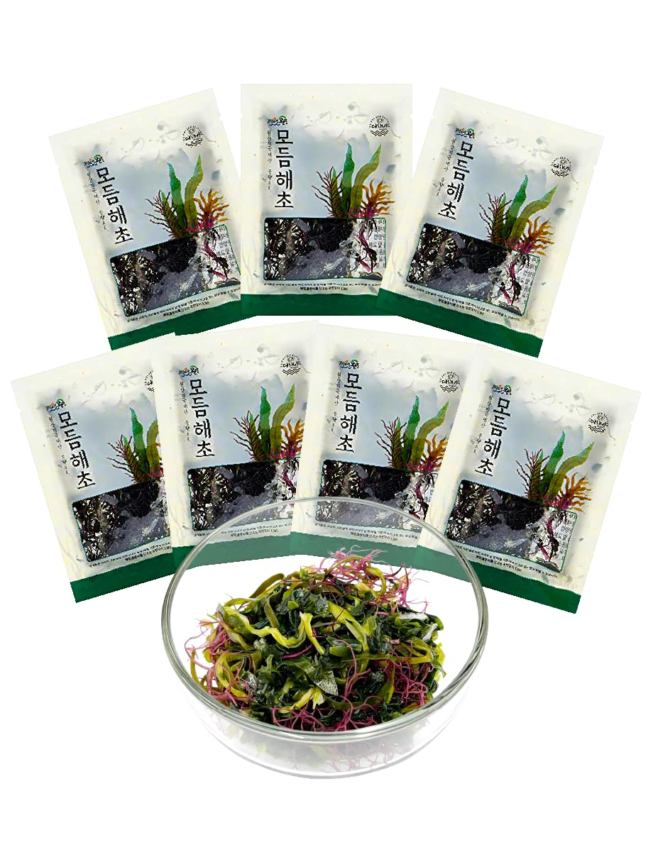 Nice Witch’s Korean Dried Seaweed Salad Mix - Assorted Seaweed Blend, Ready in Minutes, 7 Individual Packs (8g Each), Product of Korea Korean Wakame