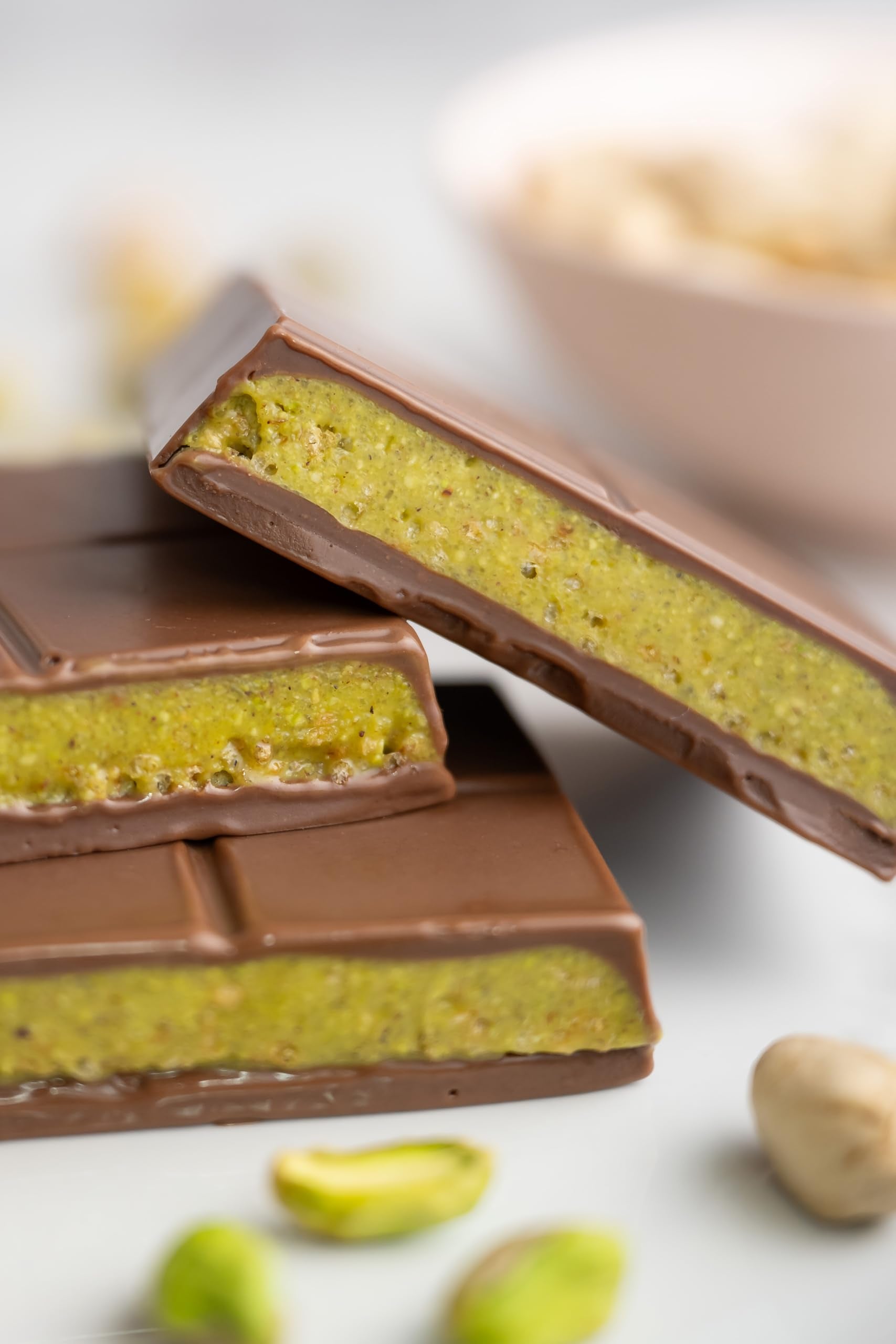 Davis Chocolate Dubai Destiny Artisanal Milk Chocolate with Pistachio & Puffed Quinoa, Gluten Free, Kosher, 6.35oz (Milk Chocolate)