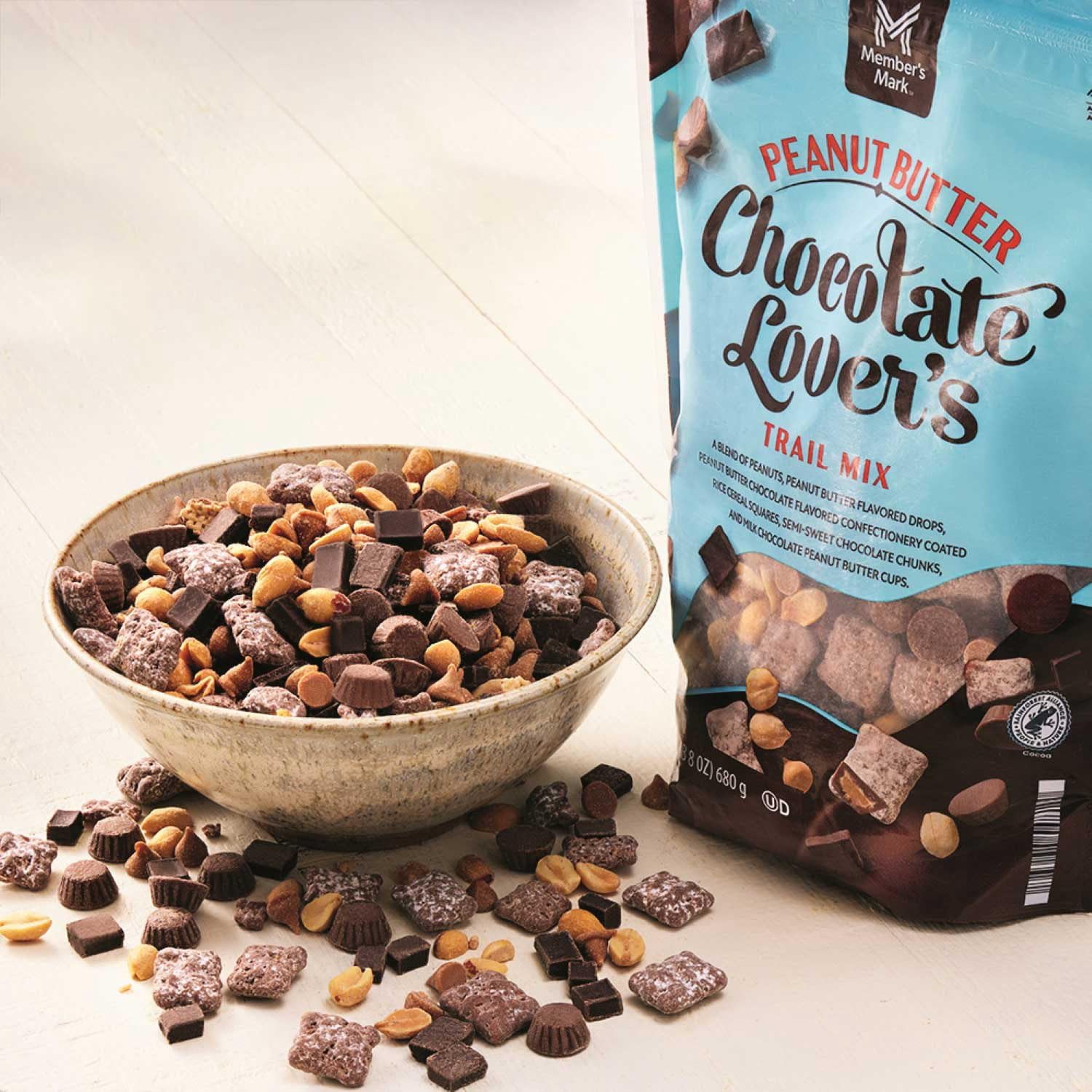 Member's Mark Peanut Butter Chocolate Lover's Trail Mix, 24 Ounce