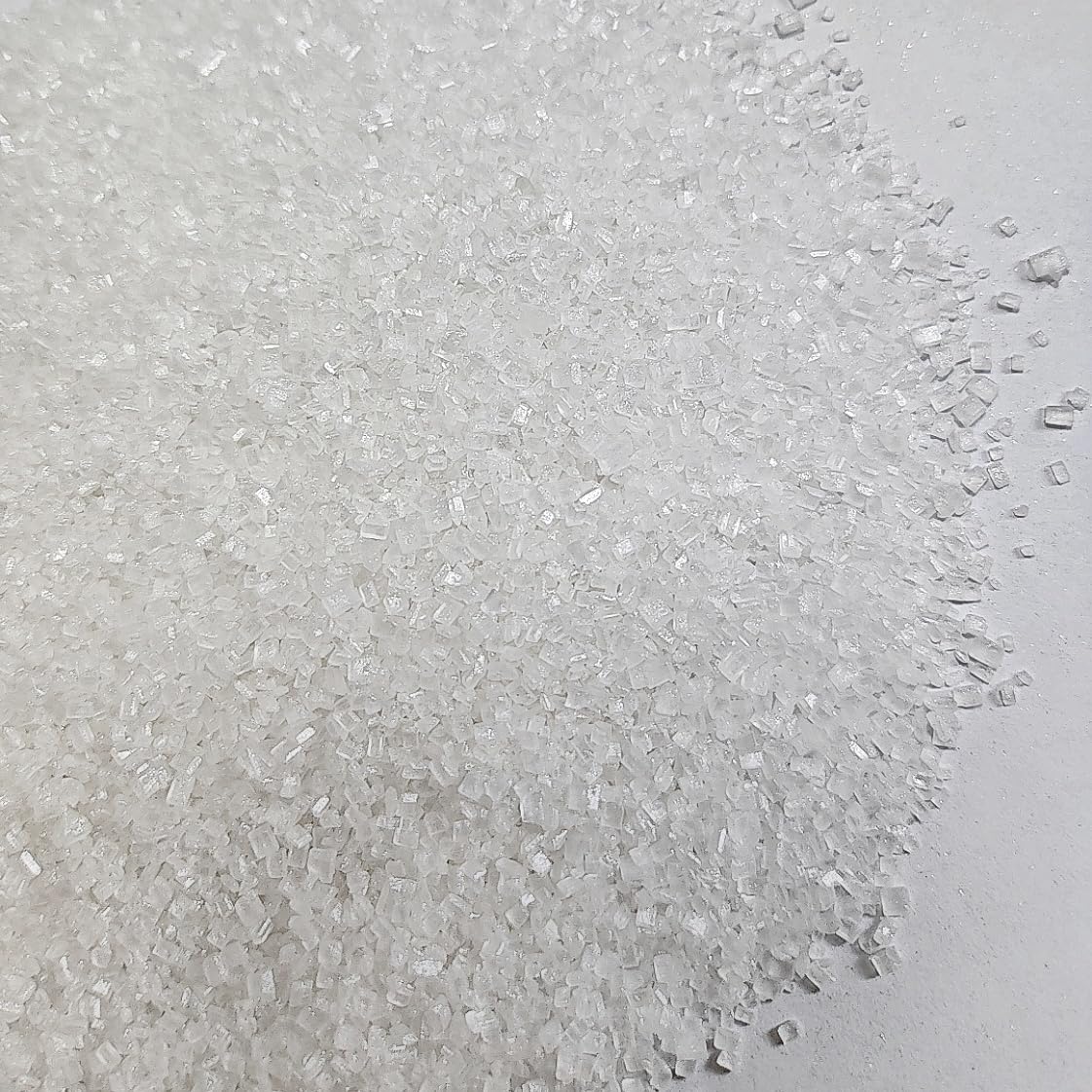 HeDeon&Rles Edible White Sanding Sugar Crystals for Baking 120g/4.23oz Sparkling Sugar Crystals Cake Cupcake Pancake Ice Cream Top Birthday Wedding