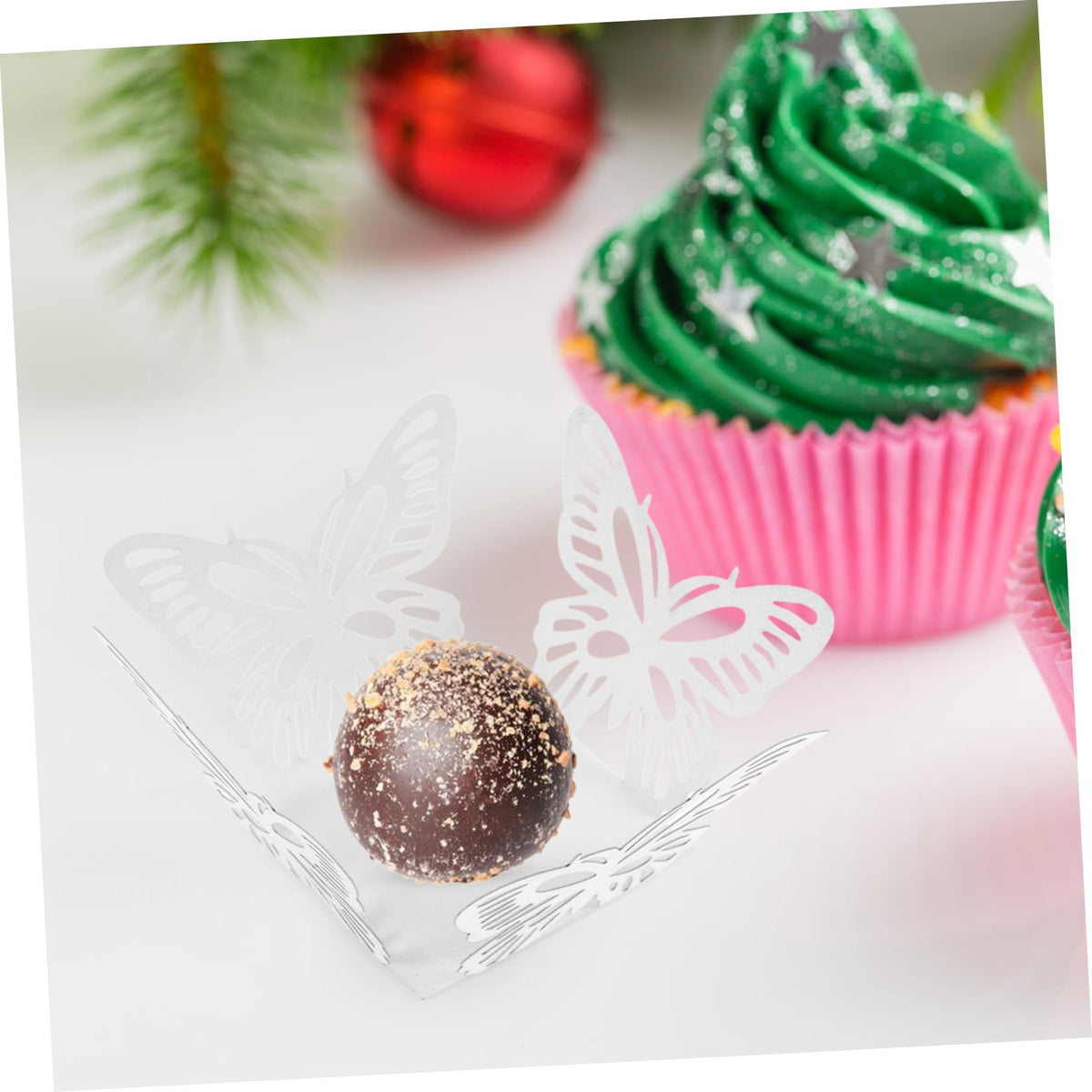 KOMBIUDA 50pcs Chocolate Truffle Wrappers Elegant Hollow Design Candy Paper Cups for Parties and Weddings Creative Chocolate Decoration Liners