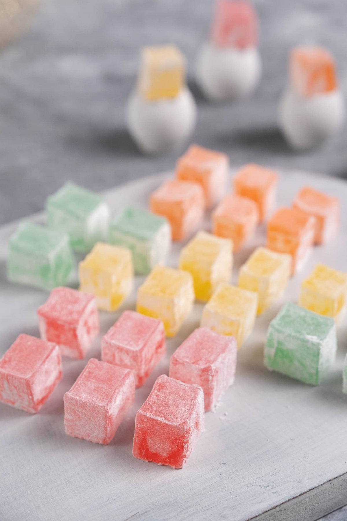 Mughe Gourmet Turkish Delight Candy Elegant Gift Box - 7oz/200g - Halal, Vegan Lokum Fruit Flavors Rose, Strawberry, Lemon, Orange, Mint - Gifts