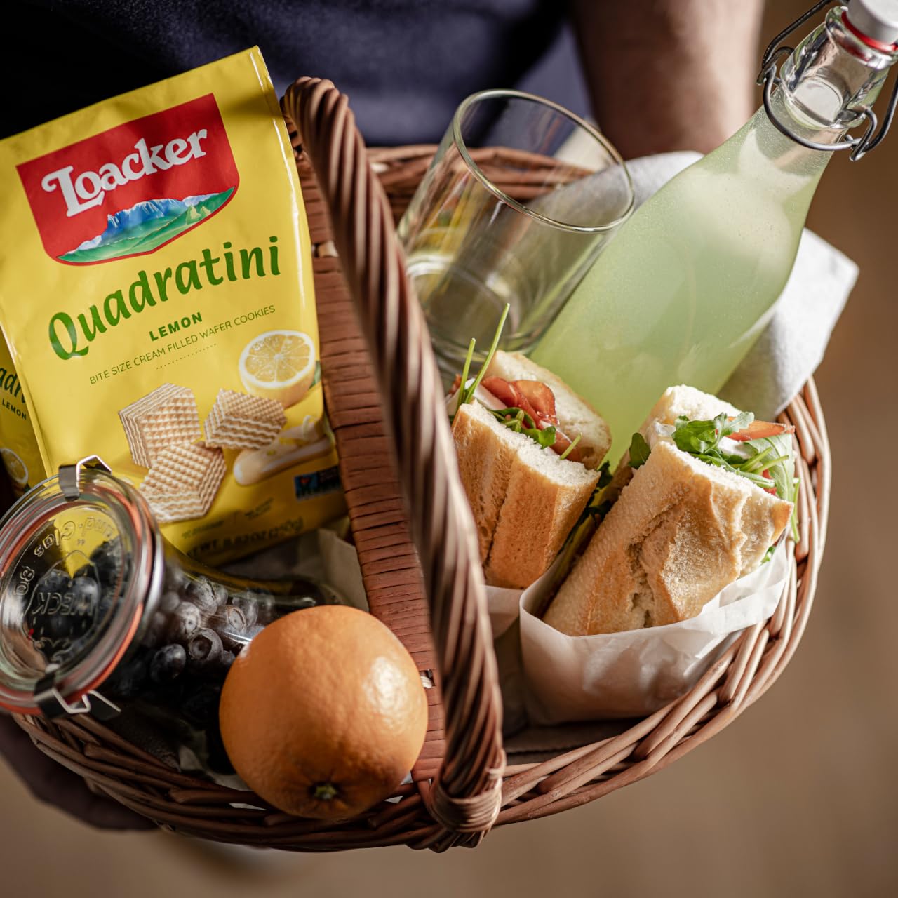Loacker Quadratini Lemon Wafers, 8.83 oz
