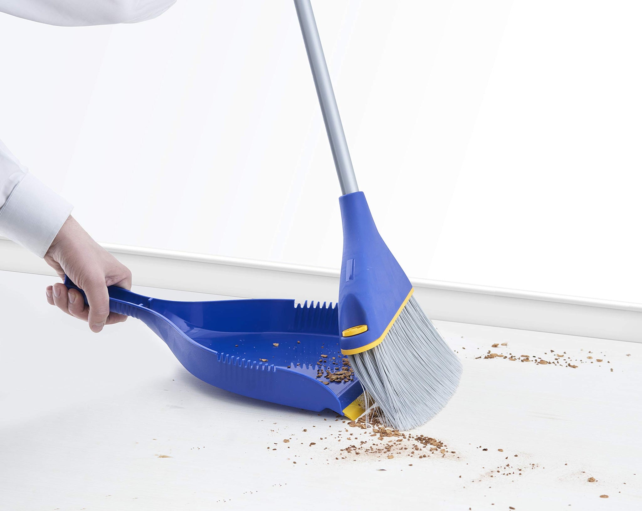 Superio Clip-On Dustpan - Heavy Duty Blue Plastic, Easy Grip Clip On Dust Pan with Rubber Edge, Detailed Sweeping Debris, Fits Standard Brooms Home