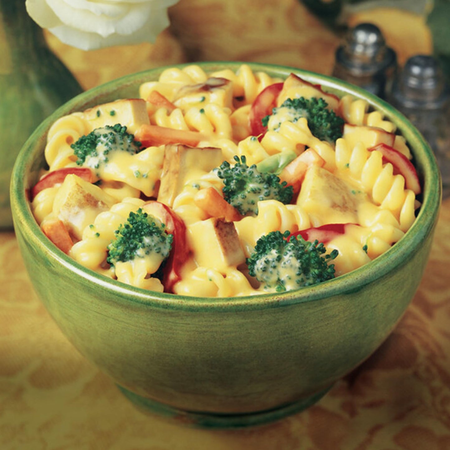 Amy's Frozen Meals, Country Cheddar Bowl, Made With Organic Pasta, Broccoli and Potatoes, Microwave Meals, 9.5 Oz