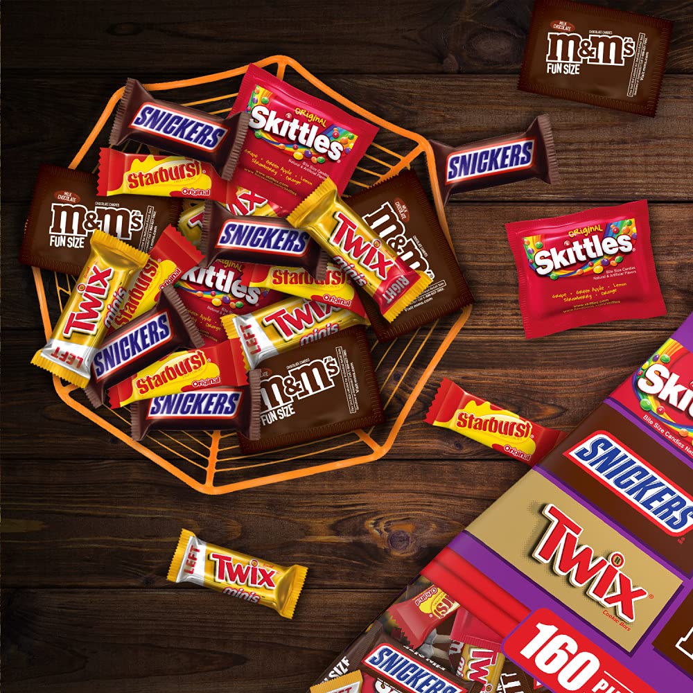 Mars M&M'S Milk Chocolate, SKITTLES Original Chewy Candy, SNICKERS Chocolate Candy Bar, STARBURST Chewy Candy & TWIX Caramel Cookie Bar Halloween