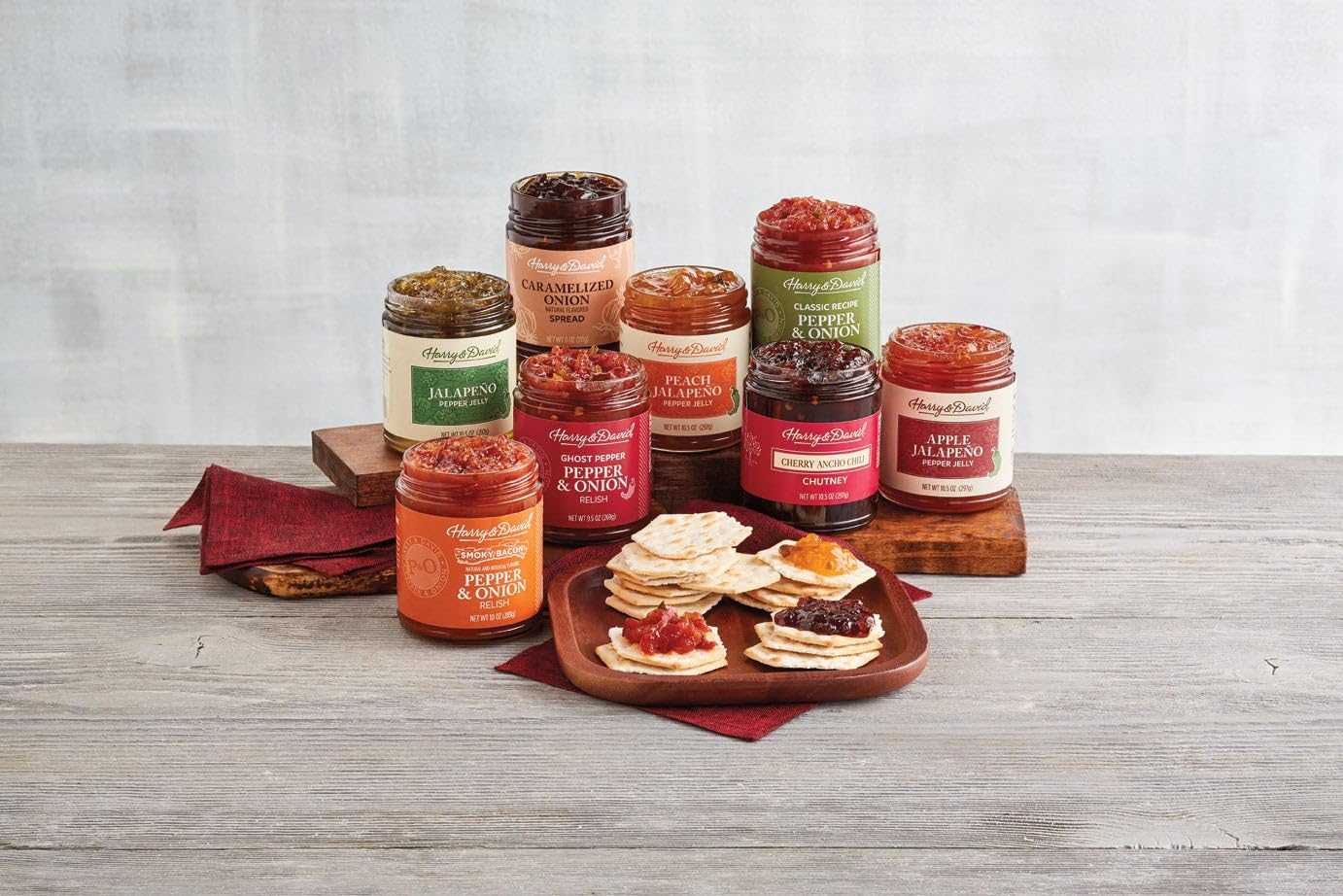 Harry & David Bacon Pepper & Onion Relish, Hamburger & Hot Dog Relish, Sandwich Spread Topping, Charcuterie Board Foods, Deviled Eggs Topping, 10Oz