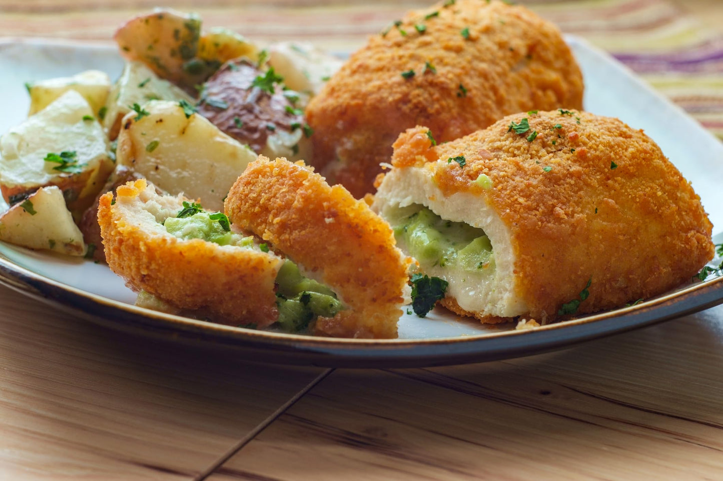 New York Steak & Seafood Frozen Stuffed Chicken Breasts - ?ordon Bleu Chicken Breasts Stuffed with Swiss Cheese and Ham (4 Stuffed Chicken Breasts