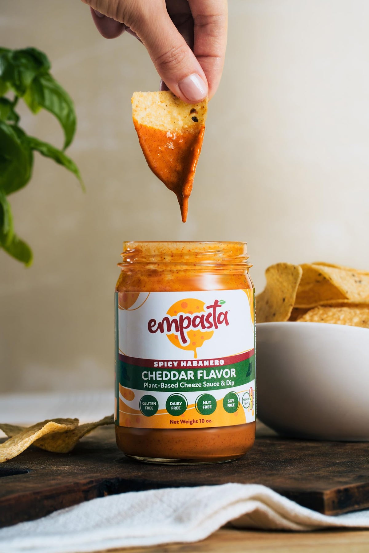 Empasta Vegan Cheeze Sauce - Dairy-Free, Gluten-Free, Nut-Free, Soy-Free - Creamy, Easy Melt, Low-Calorie Cheese Sauce Alternative for Dips, Pasta