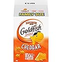 Goldfish Family Size Cheddar Crackers, 750g/26.5 oz, Carton {Imported from Canada}