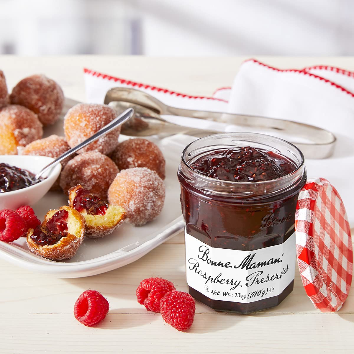 Bonne Maman Raspberry Preserves, Mini Jars (Pack of 60 jars)