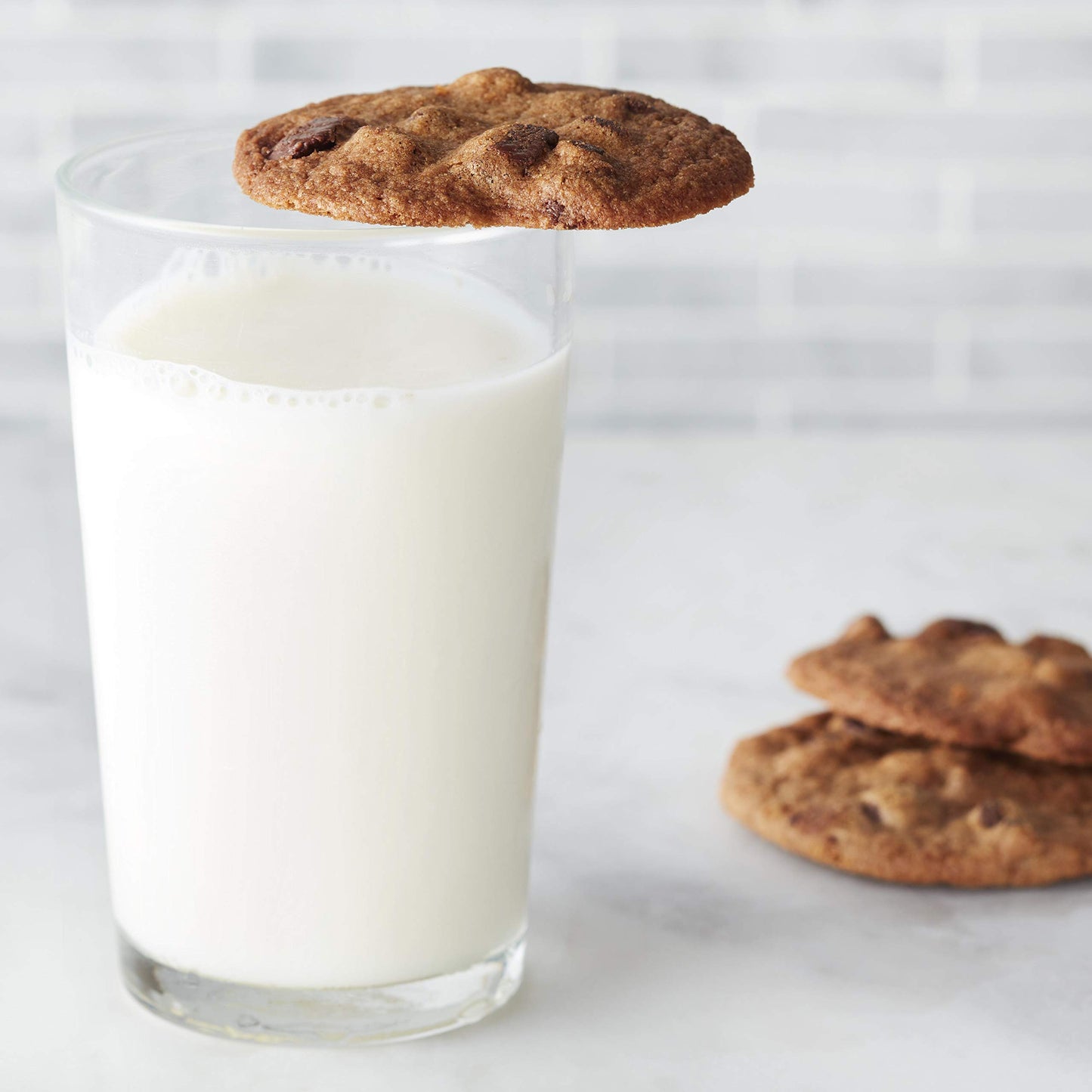 Tates Bake Shop Chocolate Chip Cookies, 198 GR