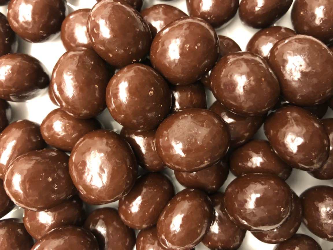 Wired Willey's Chocolate Covered Espresso Beans (Milk) - 20 ounce