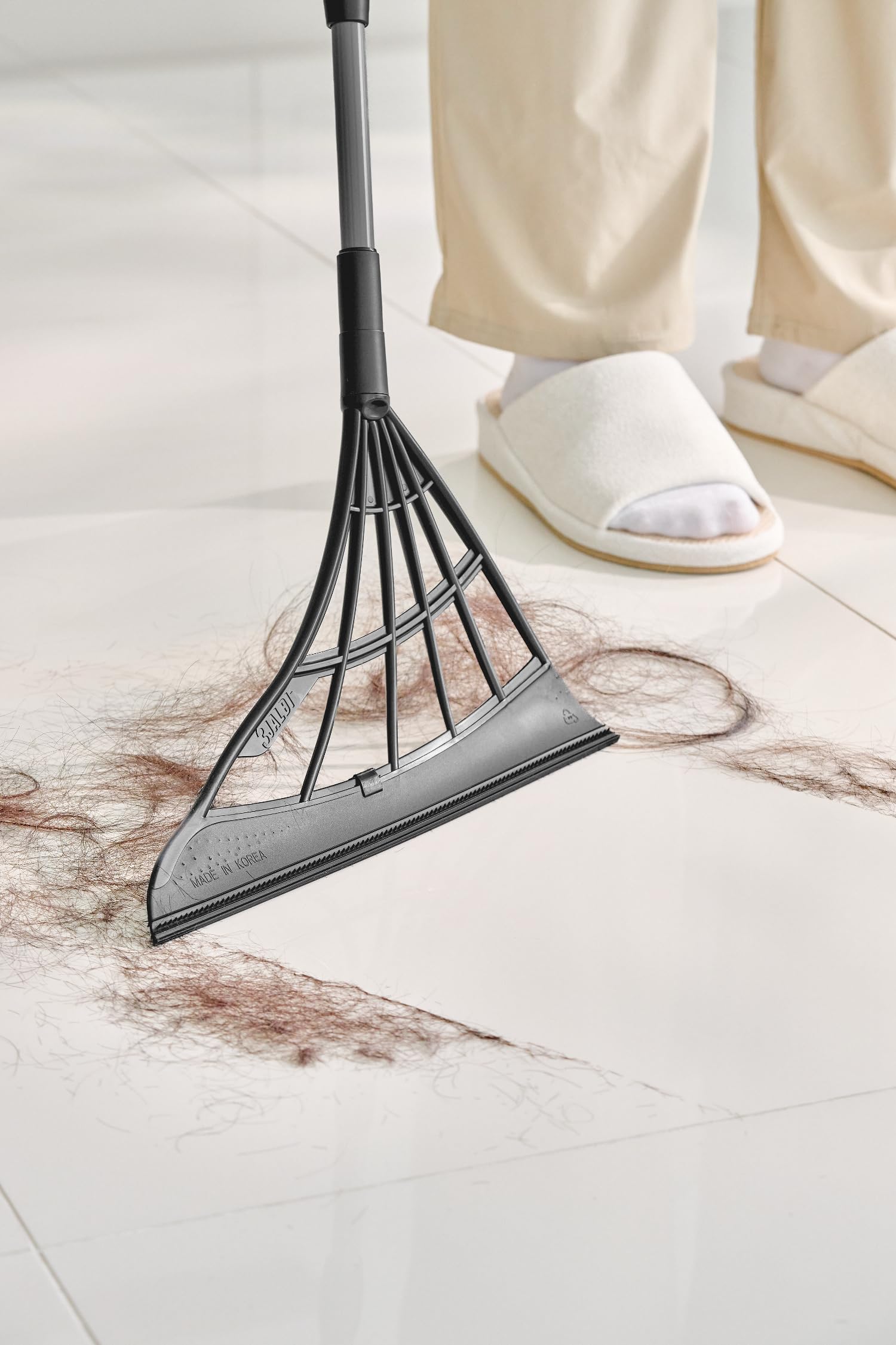 Original Broombi - All-Surface Silicone Broom, Squeegee, Pet Hair Remover - Smart Broom for Indoor Cleaning - Cleans Glass, Fine Dust, Hair, Liquids