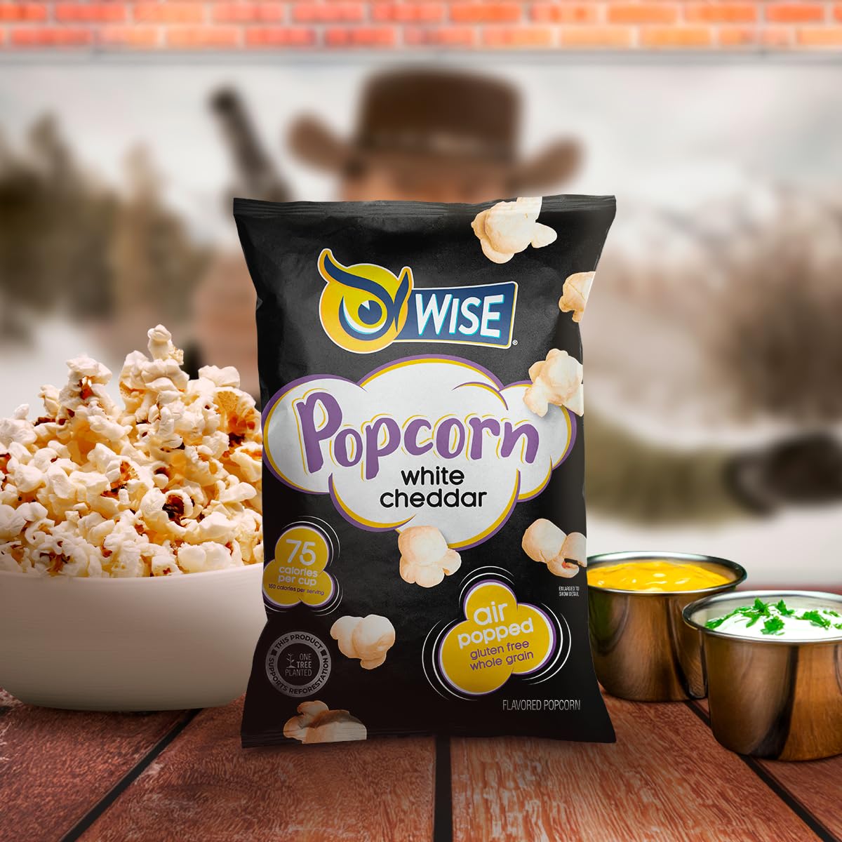 Wise Snacks White Cheddar Popcorn, 0.625 Ounce, Air Popped Individual Snack Size Bags Healthy Popcorn Snacks, School and Halloween Snacks for Kids