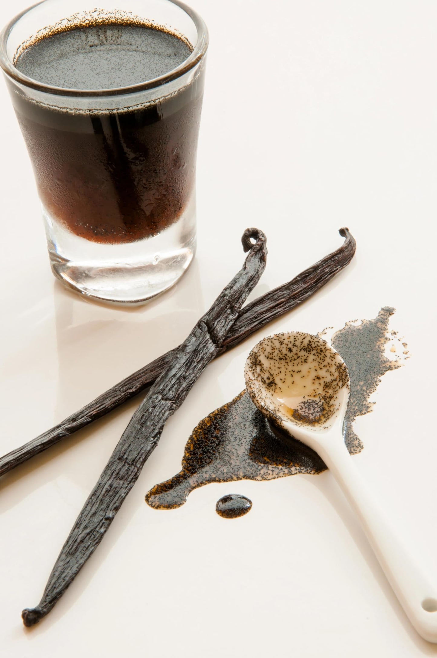 4 oz Rwandan Vanilla Beans Whole Grade A Vanilla Pods for Homemade Vanilla Extract, Baking, Ice Cream, Flavoring, & Vanilla Powder