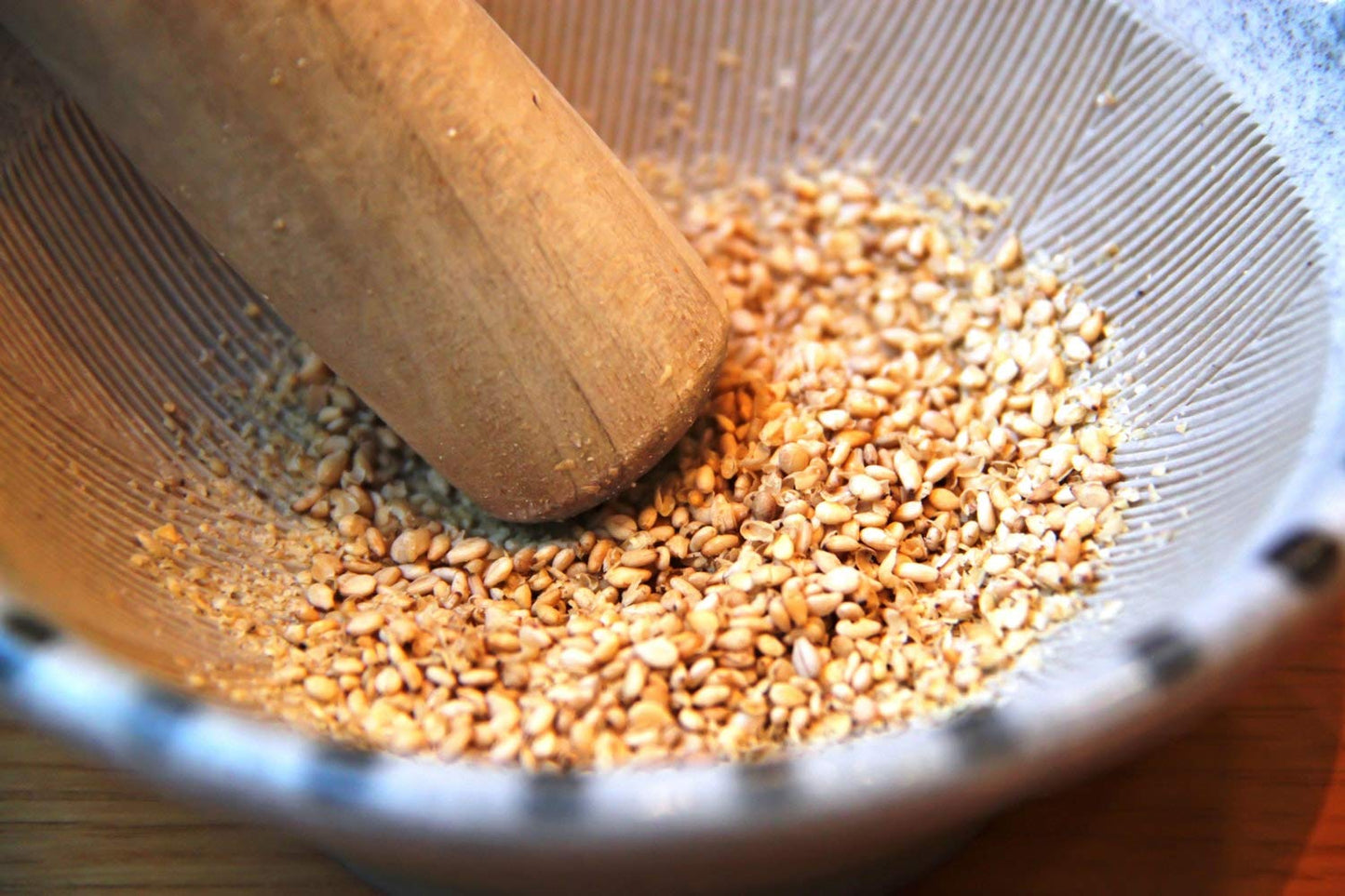 Food to Live Organic Unhulled Sesame Seeds, 16 Pounds - Non-GMO, Whole Natural Raw White Sesame Seeds, Kosher, Vegan, Bulk, Rich in Dietary Fiber