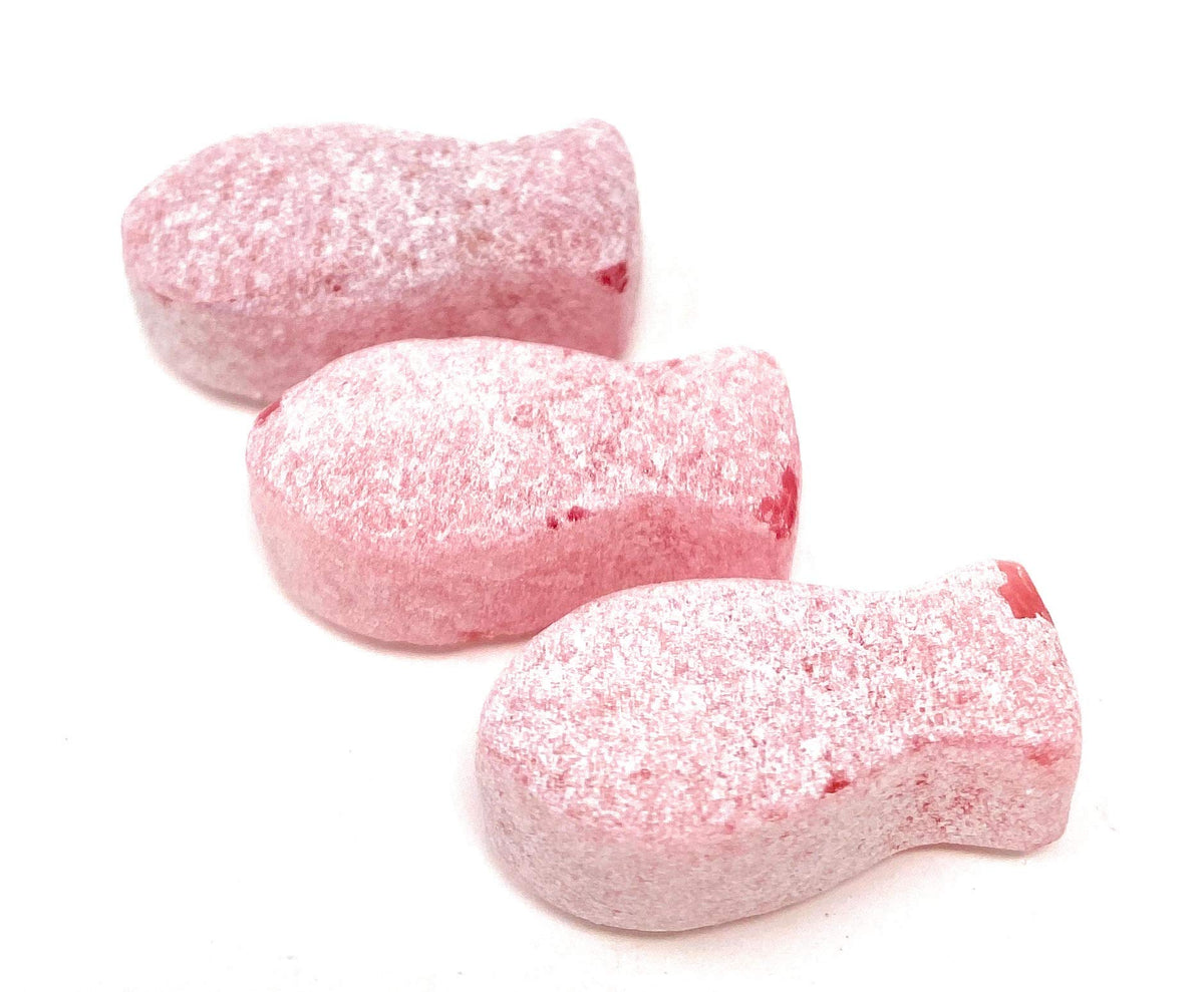 Dulcefina chocolate and Sweets, Berries & Salmiac Filled Hard Fish Candy (Rutten Fisk Burk) (2.200 Lbs)