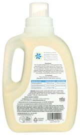 365 by Whole Foods Market, Sport Laundry Detergent, Fresh Scent, 33 HE Loads, 50 Fl Oz (Pack of 1)