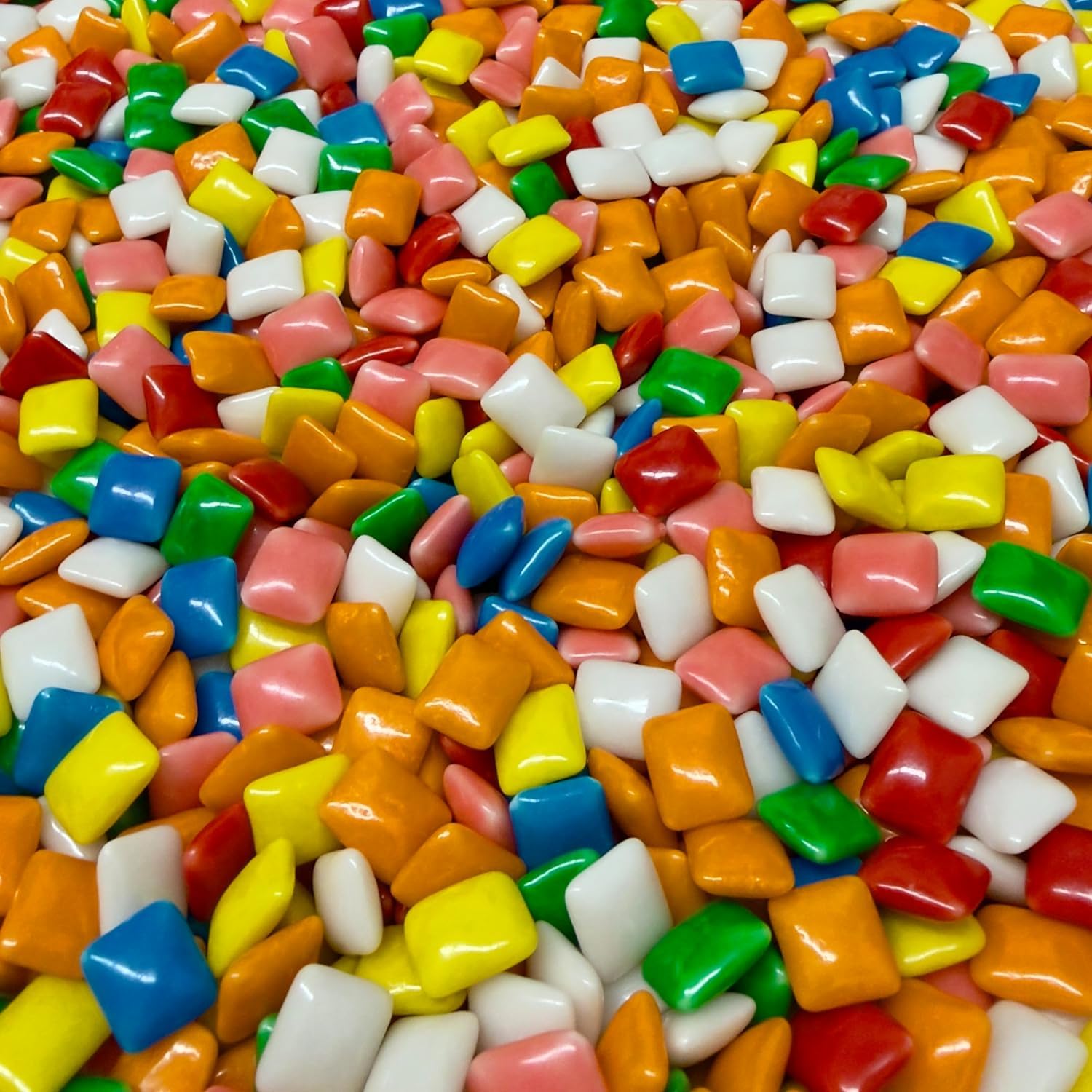 Candy Retailer Assorted Fruit Flavors Mini Chicle Chewing Gum Tabs, Candy-Coated, Square-Shaped, Bulk Unwrapped, for Vending Machines | 1 Pound