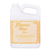 Elanze Designs Tyler Candle DIVA 64 Ounce Glam Laundry Detergent and Scented Sachet Bundle; set of 4