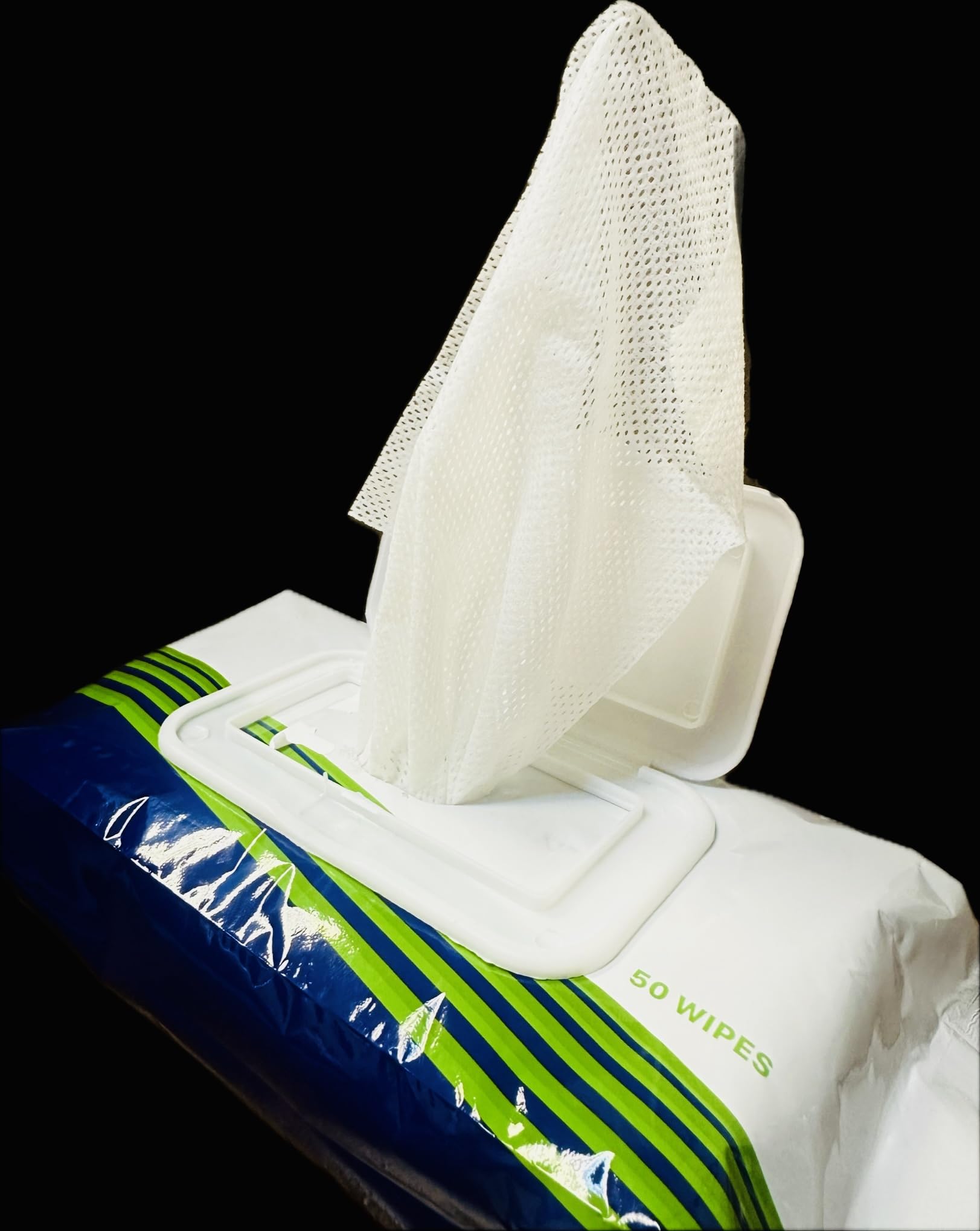 Define Health Antiseptic Hand Sanitizing Wipes 75% Alcohol 150 Count (3 Packs of 50 Wipes)